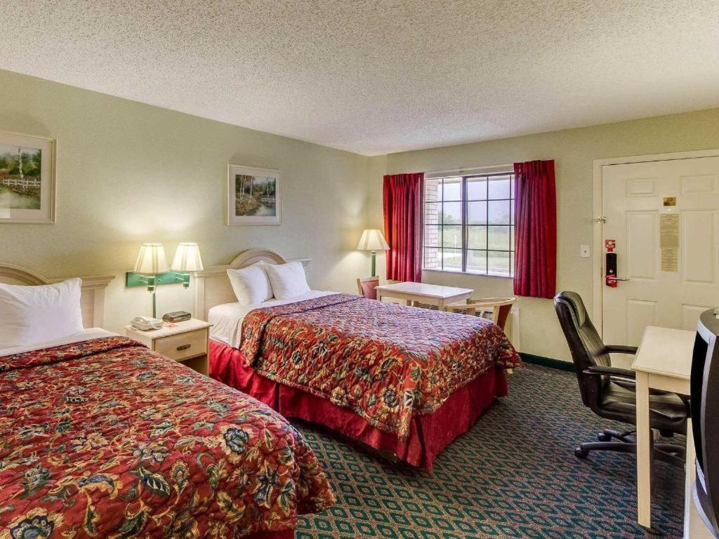 Econo Lodge Falfurrias Hwy 281 Екстериор снимка