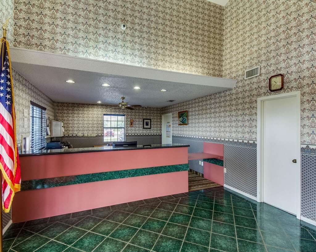 Econo Lodge Falfurrias Hwy 281 Интериор снимка