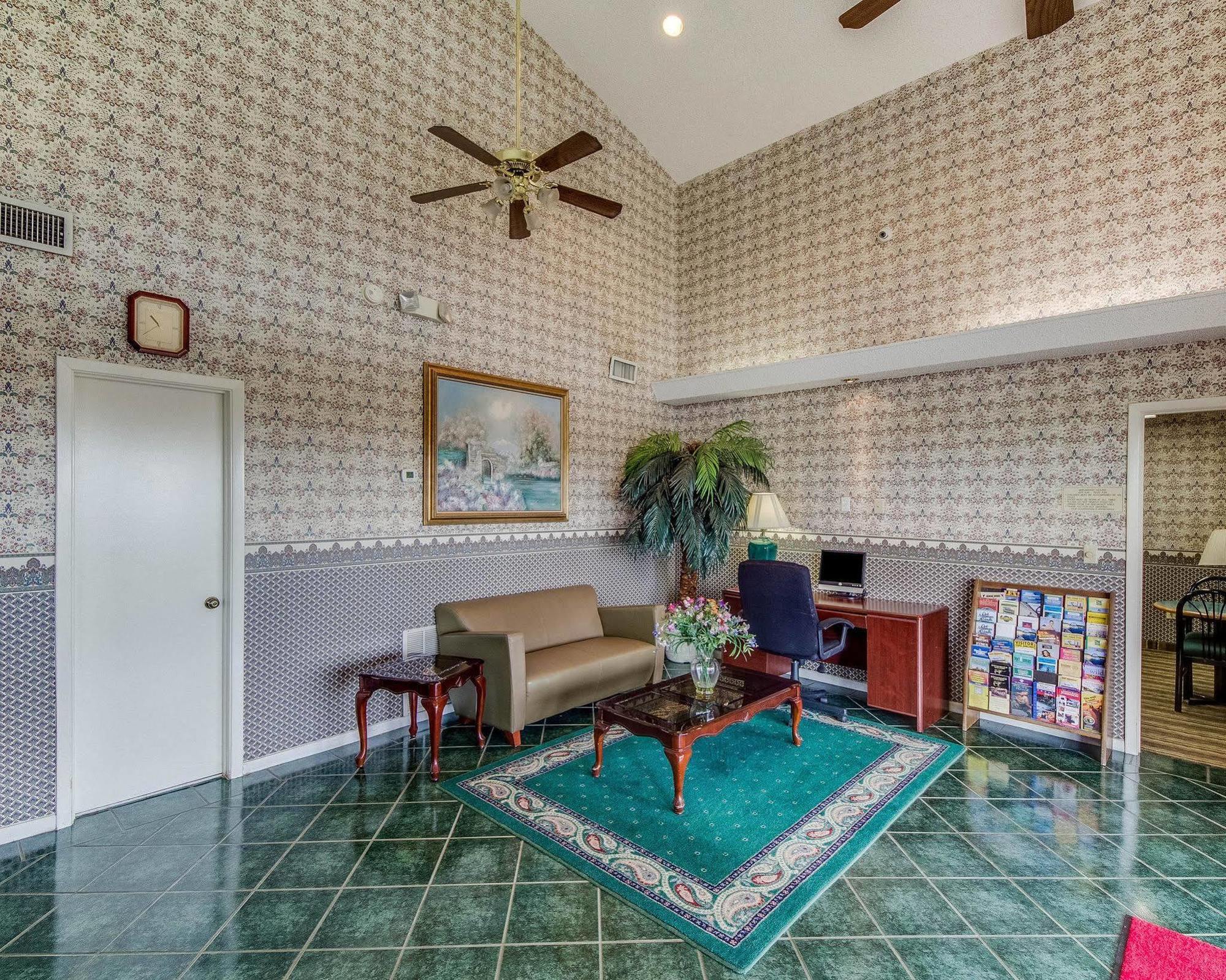 Econo Lodge Falfurrias Hwy 281 Екстериор снимка